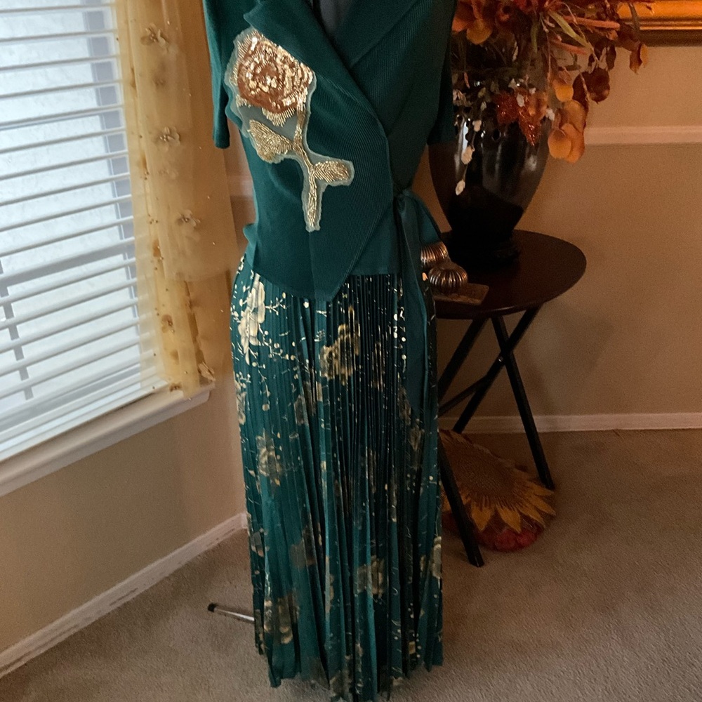 Green pleated Gold Foil Printing Embroidered Dress